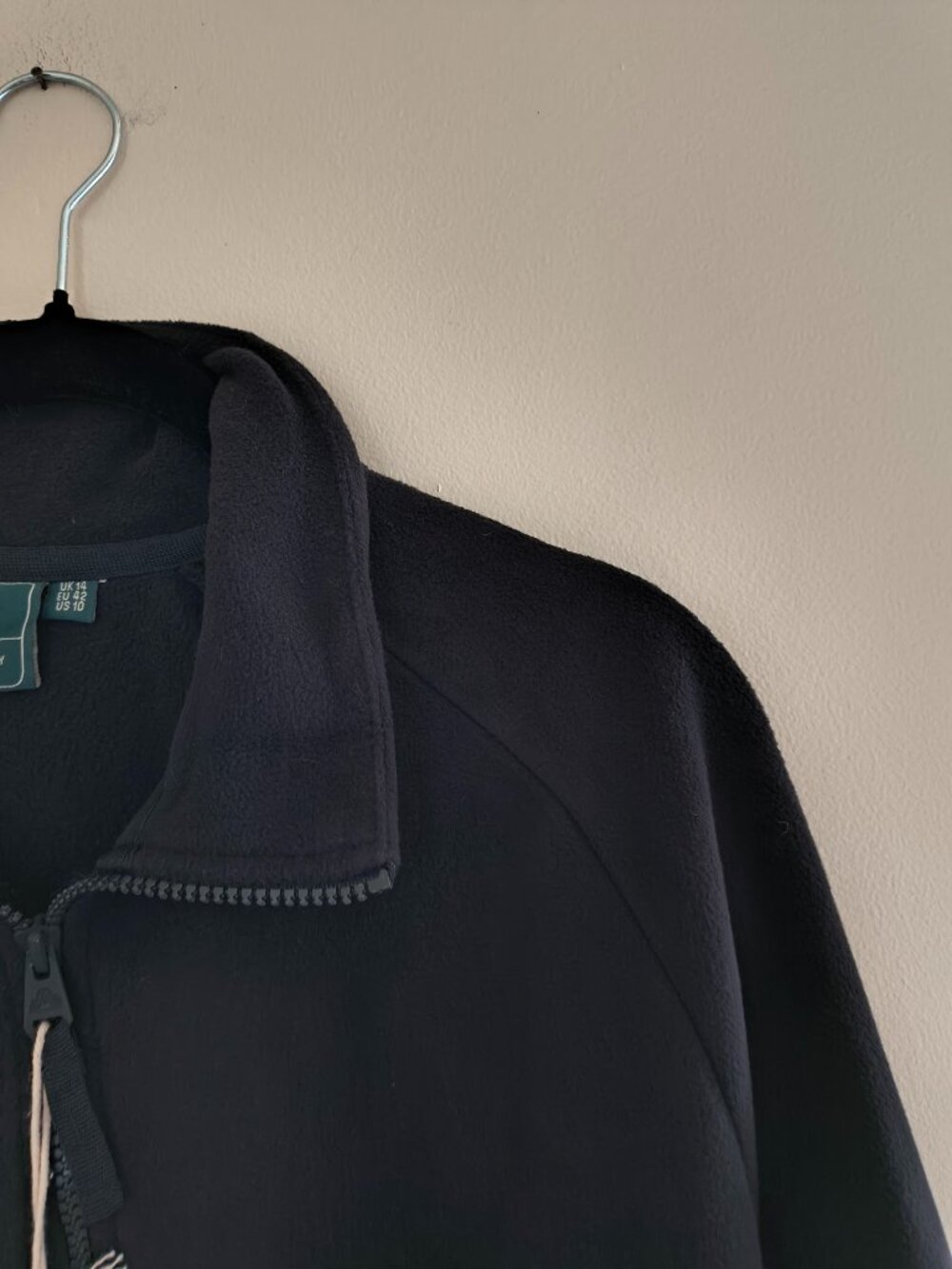 New Eastern Mountain Sports Black Jacket